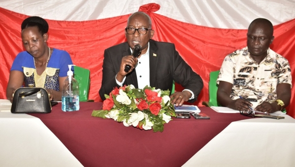 Butanyerera : des amendes jusqu’à 100 000 FBU pour non-respect des règles d’hygiène